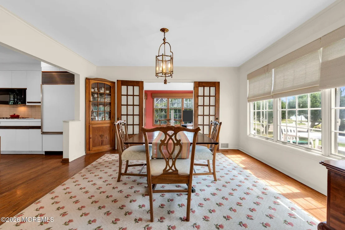 Photo of 5 Howell Avenue