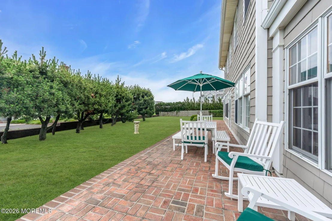 Photo of 5 Howell Avenue