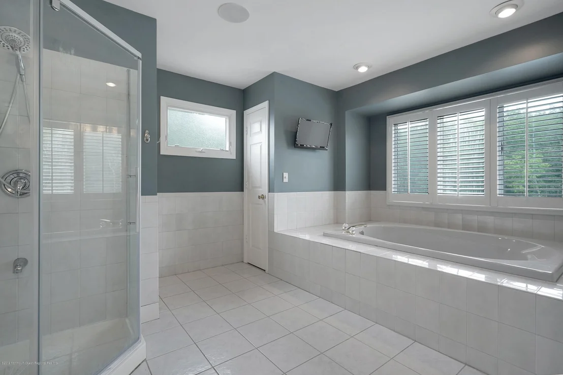 Photo of 1446 Garrett Drive