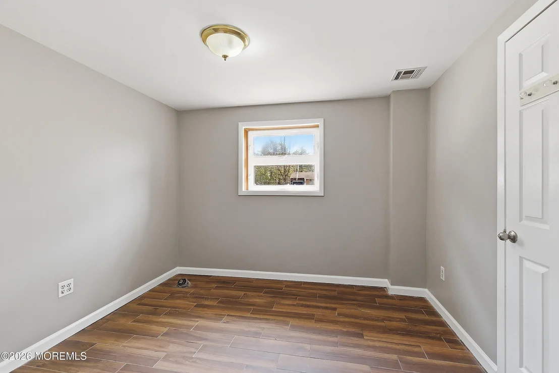 Photo of 551 Monroe Avenue