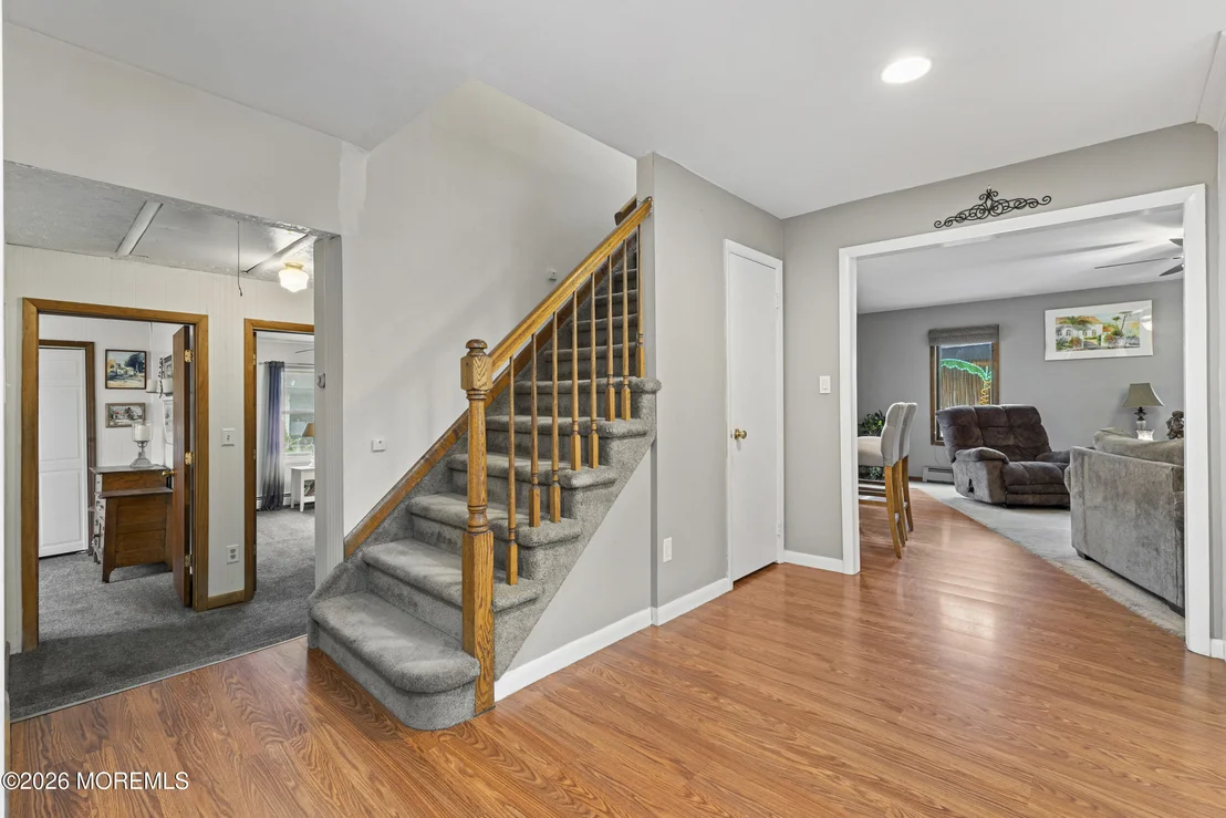 Photo of 164 W 3rd Street