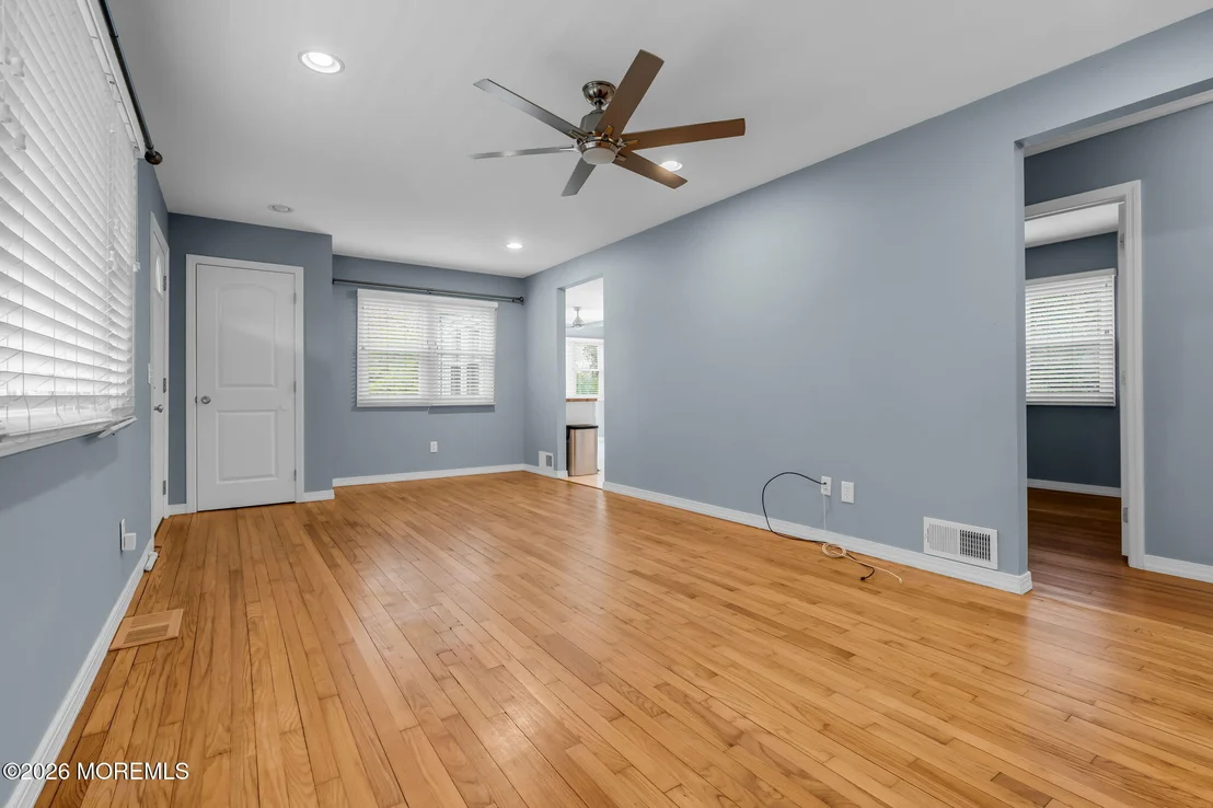 Photo of 593 Beach Plum Road