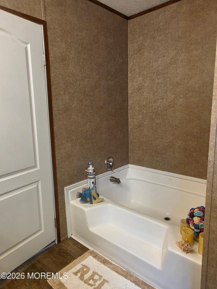 Photo of 31 Henry Circle