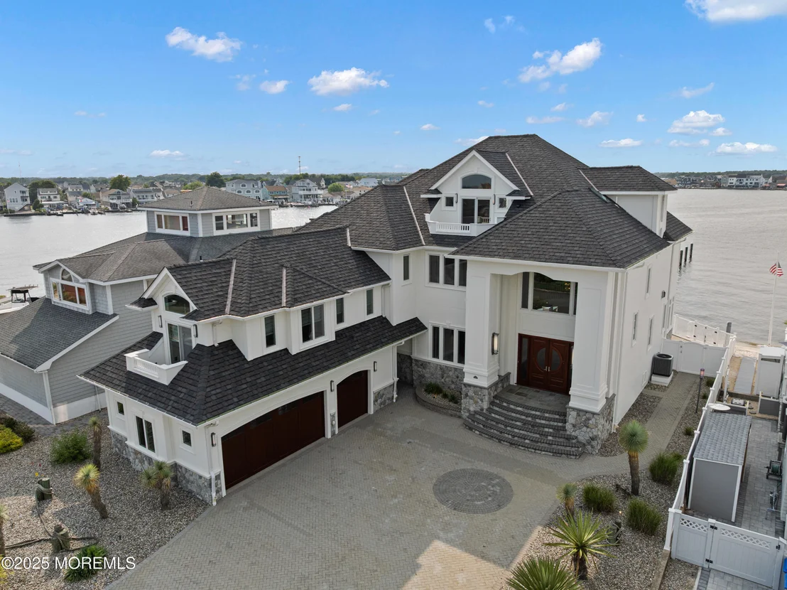 Photo of 3414 Sandy Place