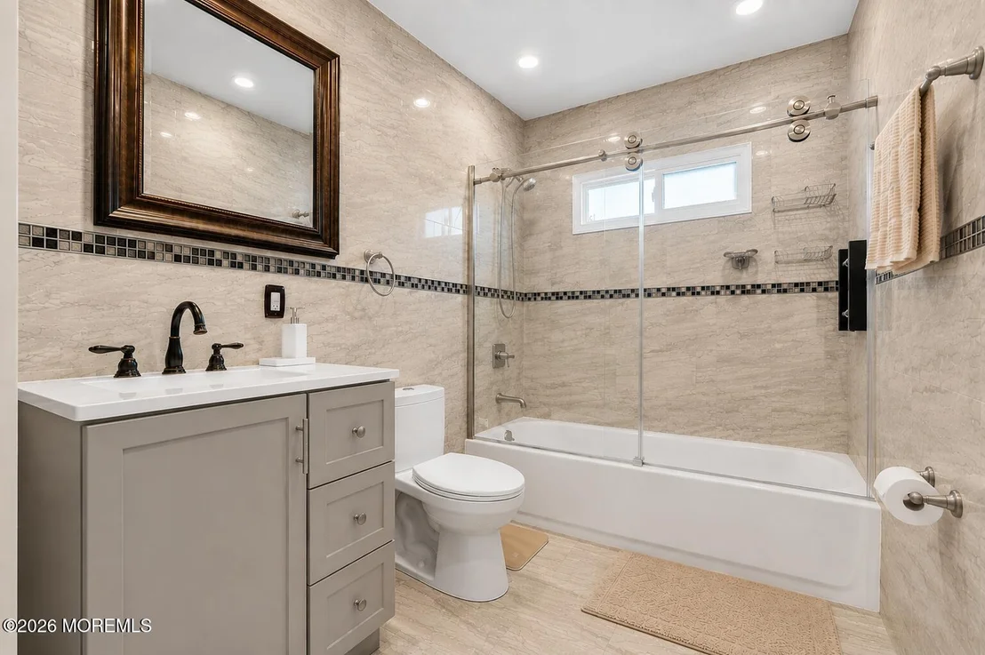 Photo of 44 Shirley Boulevard