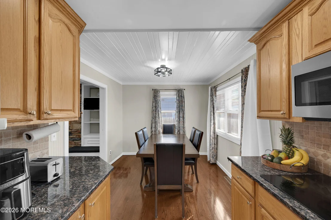 Photo of 609 Adamston Road