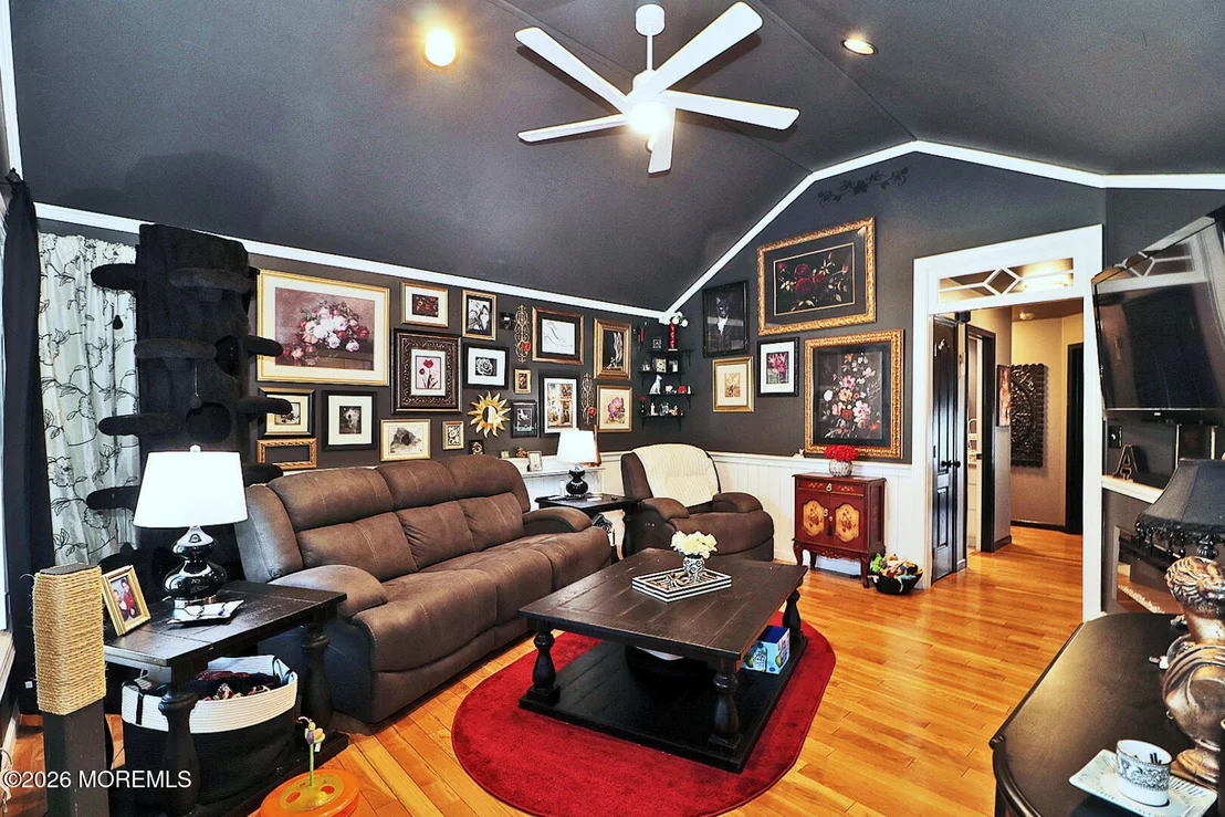 Photo of 8 Keelson Drive