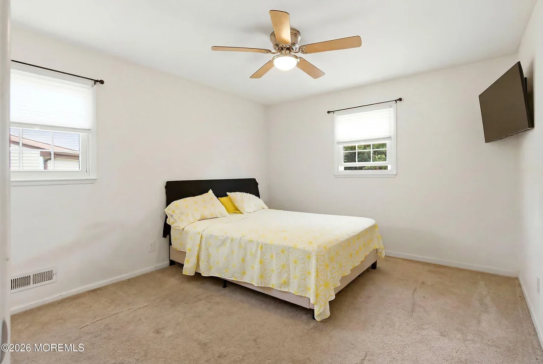 Photo of 17 Knoll Terrace