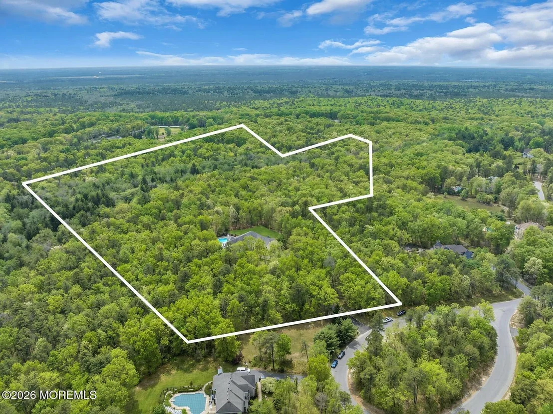 Photo of 143 Savannah Road