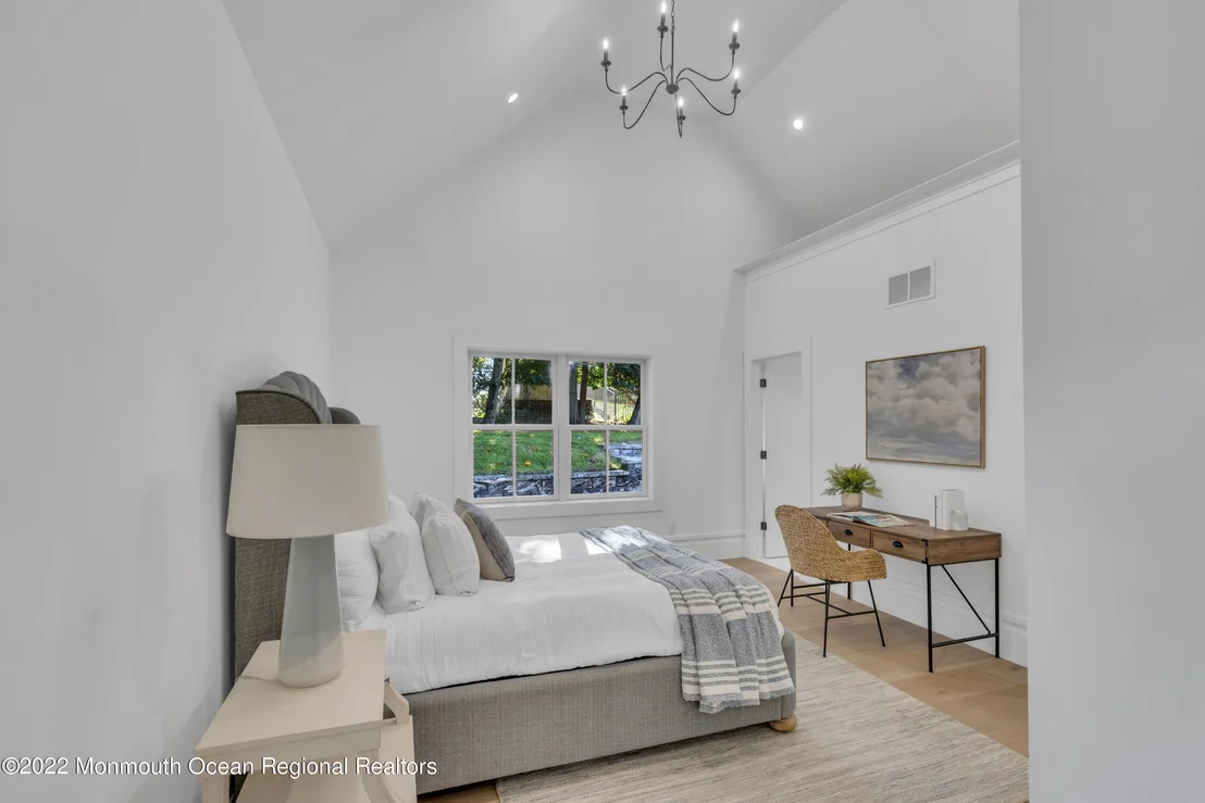 Photo of 376 Orenda Circle