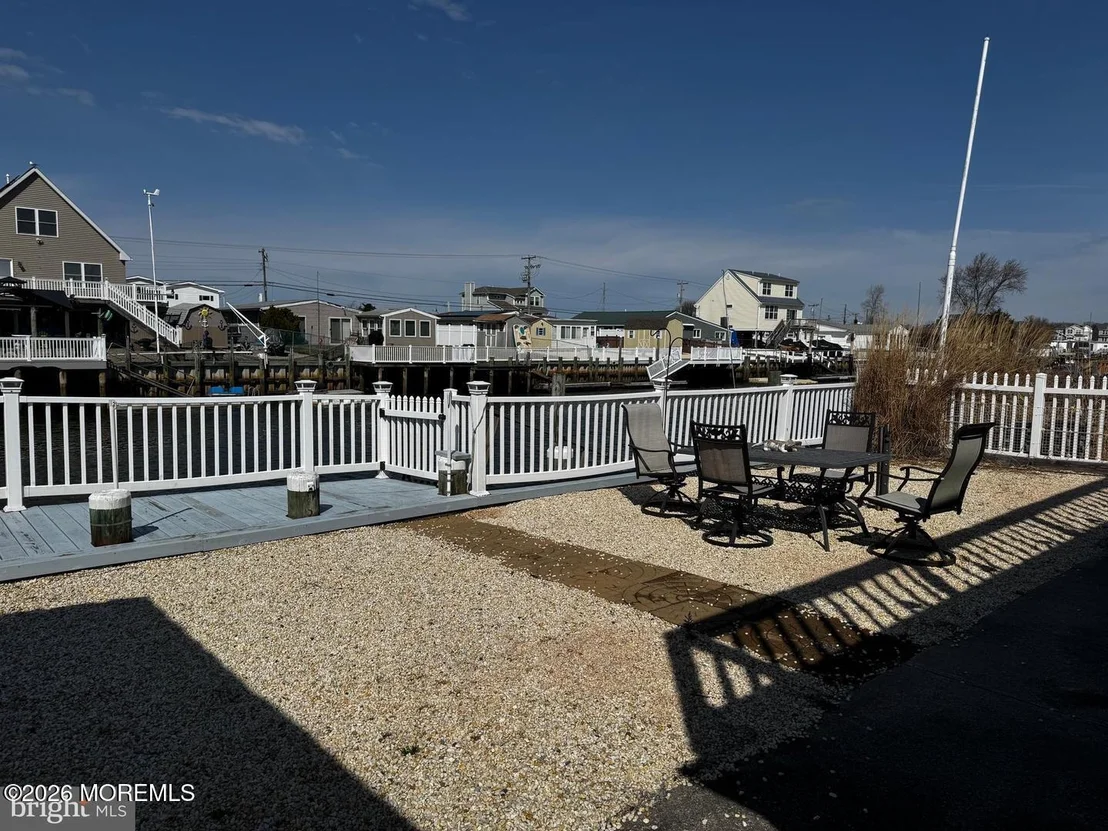 Photo of 133 N Ensign Drive