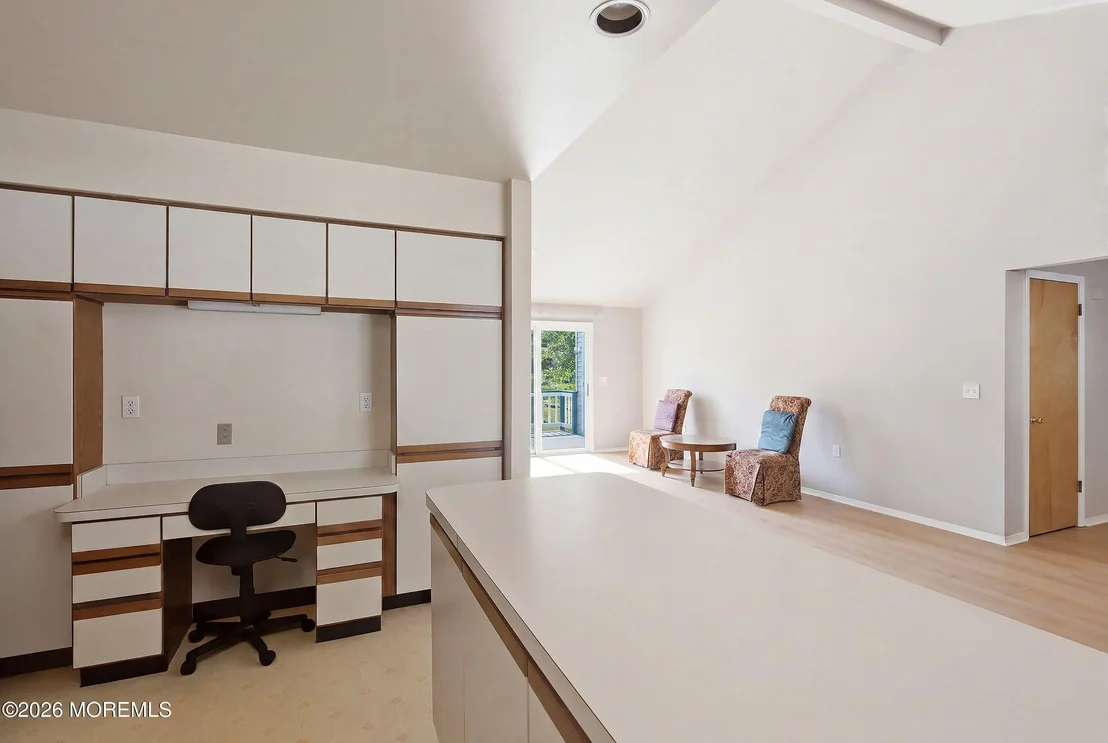 Photo of 101 Foxwood Lane