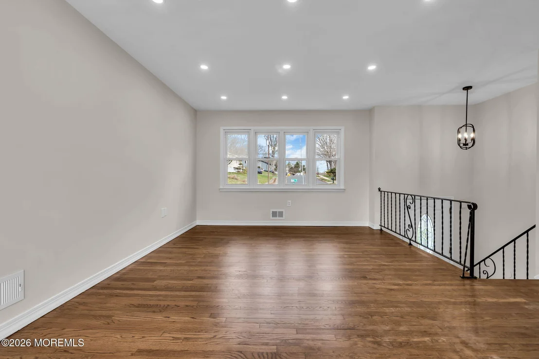 Photo of 7 Spruce Terrace