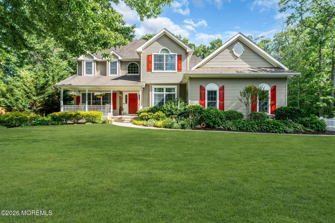Photo of 2093 Overbrook Drive