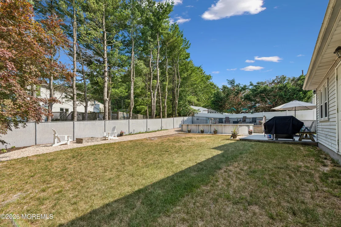 Photo of 807 Constitution Drive
