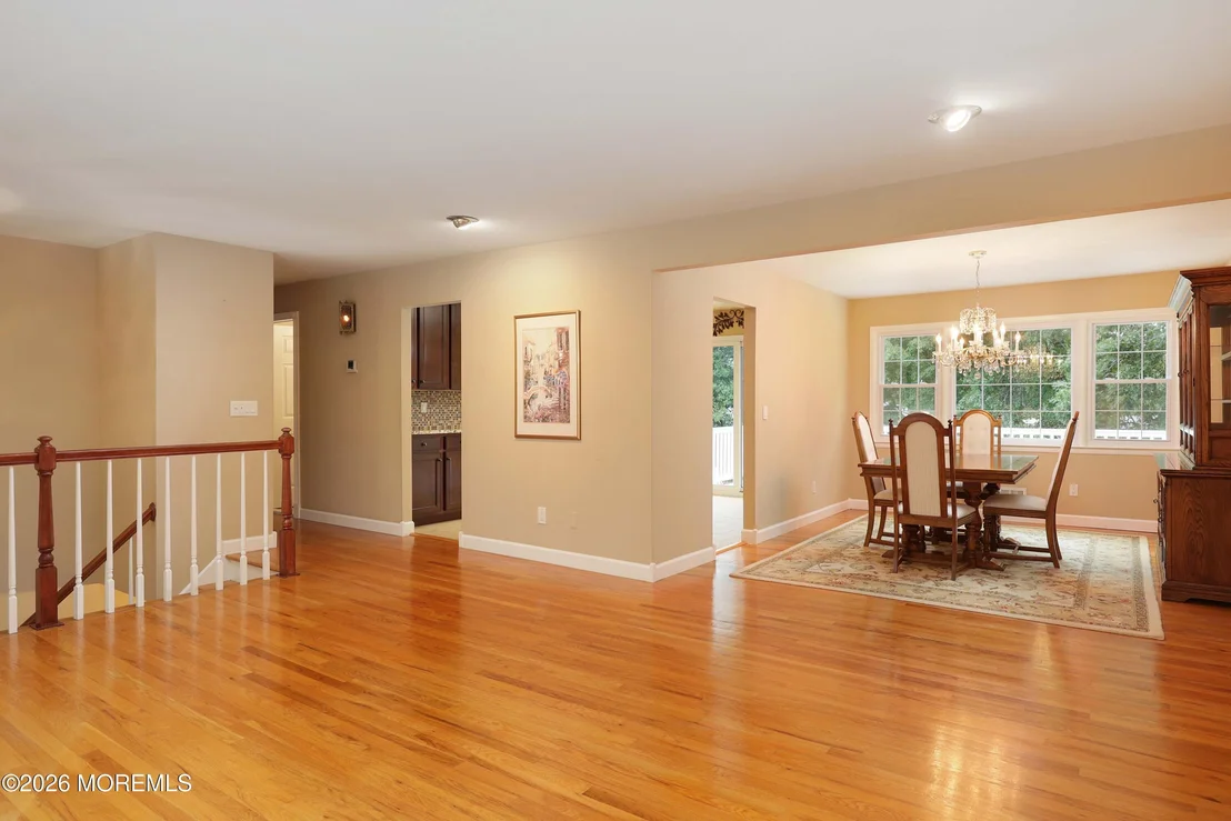 Photo of 514 Oakview Drive