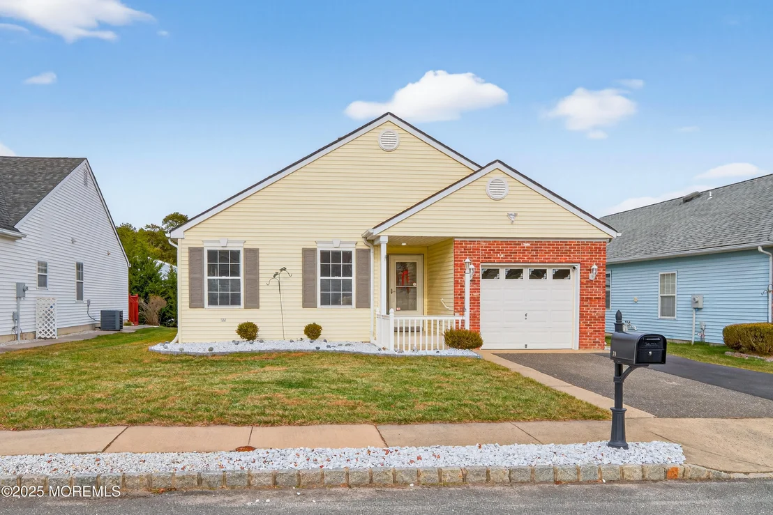Photo of 30 Winterton Drive