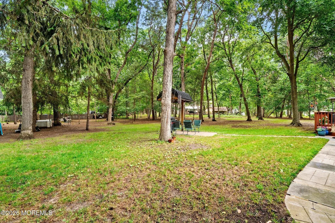 Photo of 4 Pine Tree Drive