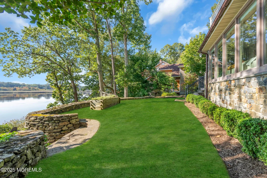 Photo of 2403 Riverside Terrace