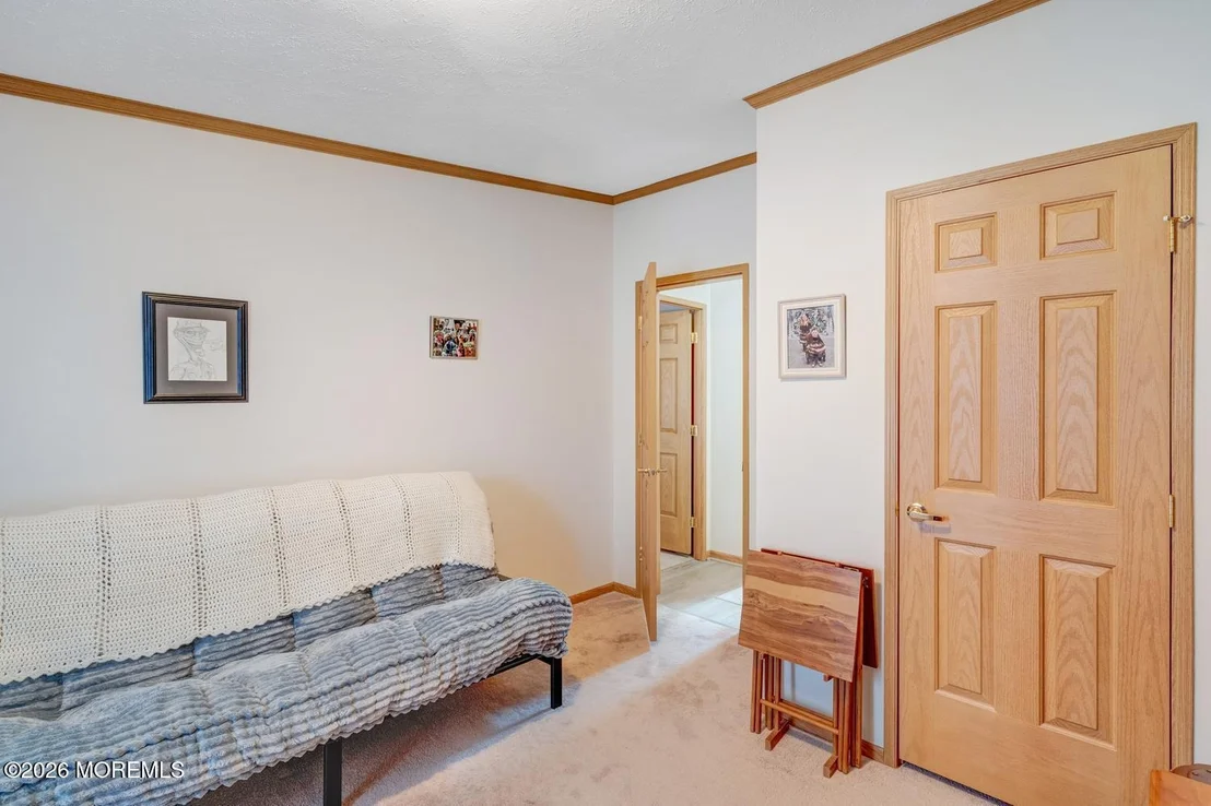 Photo of 902 Oak Ridge Terrace