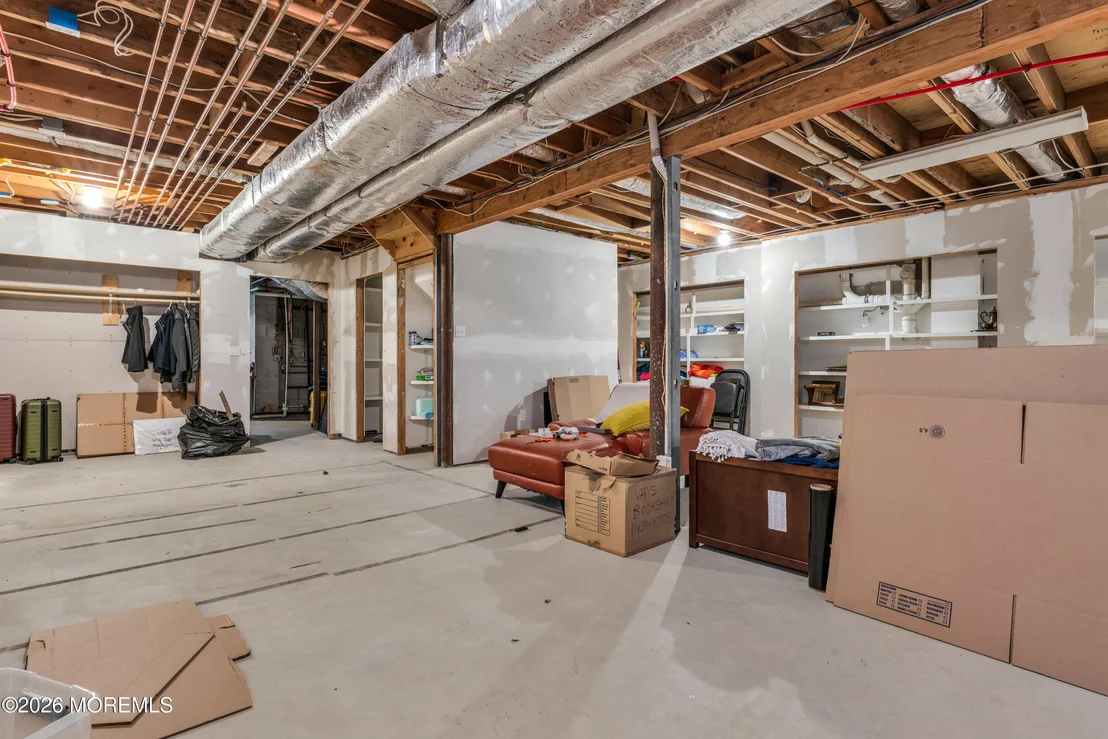 Photo of 361 Eastern Boulevard