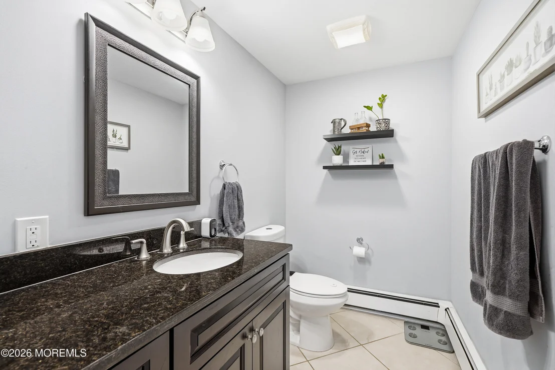 Photo of 1437 Jay Street