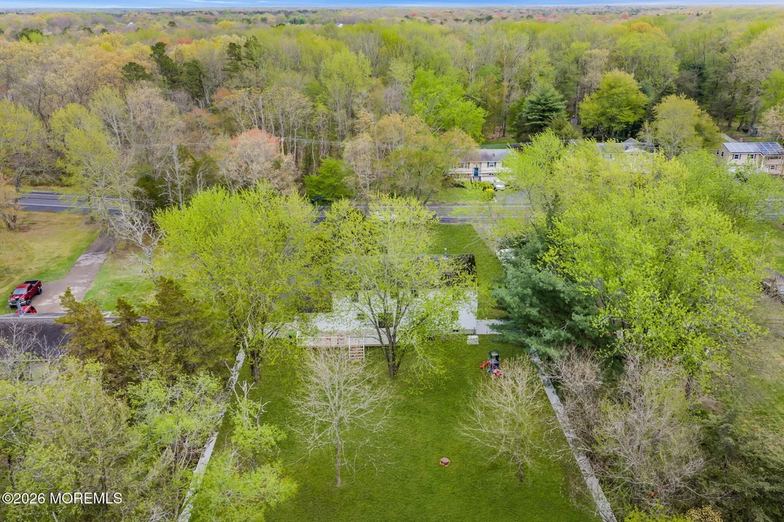 Photo of 120 Cedar Swamp Road