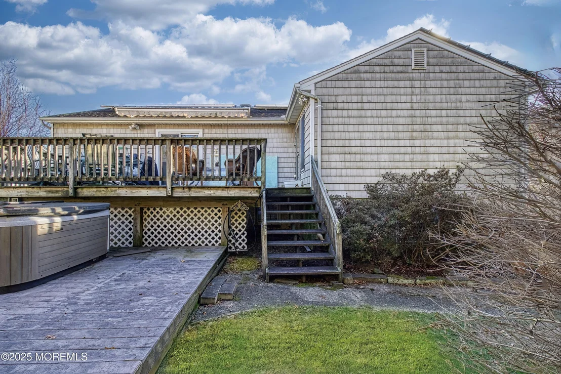 Photo of 721 Flagge Road