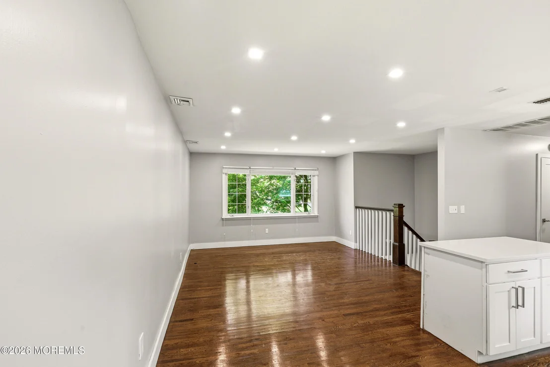 Photo of 687 Northstream Drive