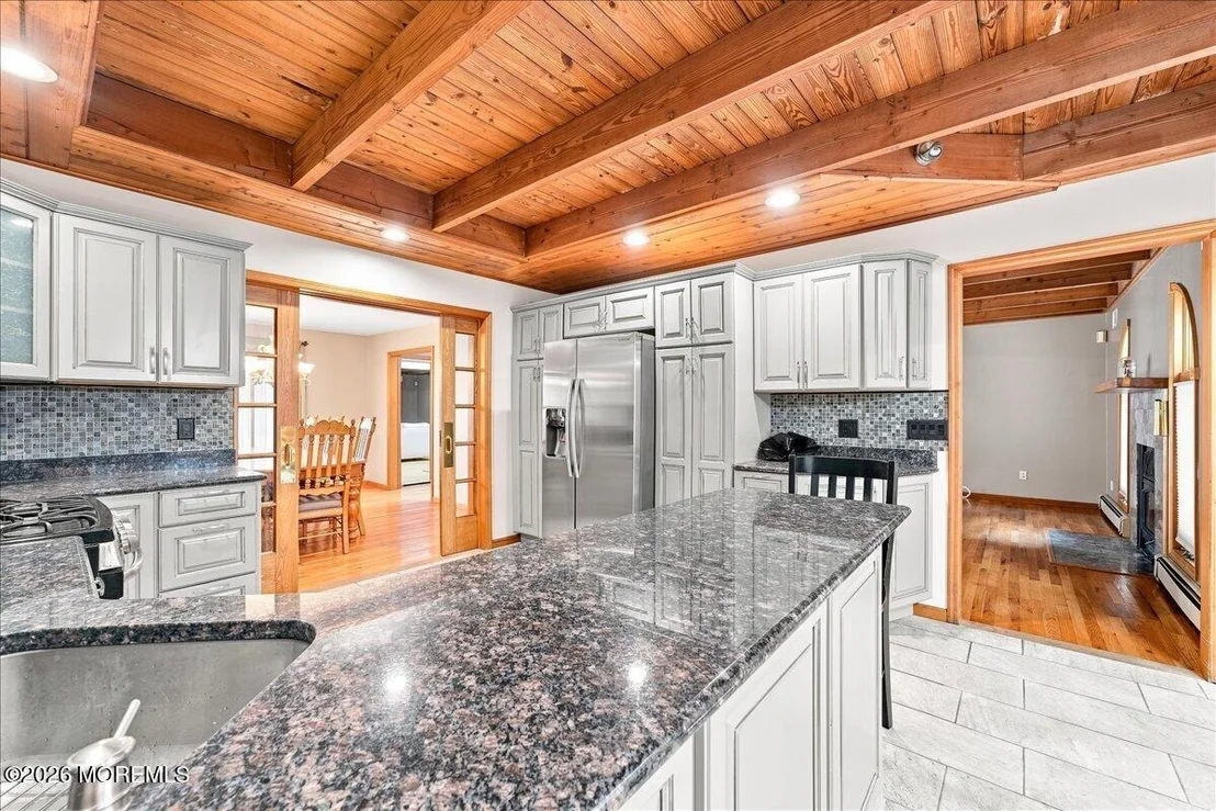 Photo of 483 Drum Point Road