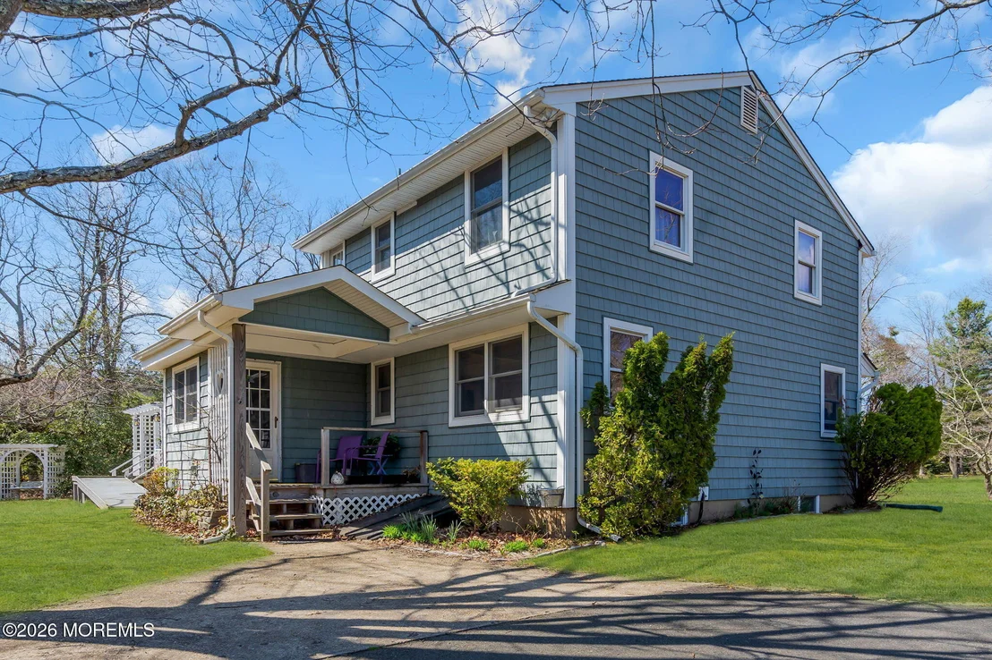 Photo of 249 Twin Oaks Drive