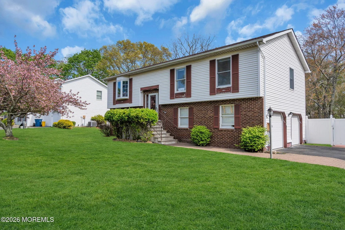 Photo of 69 Hickory Hill Road