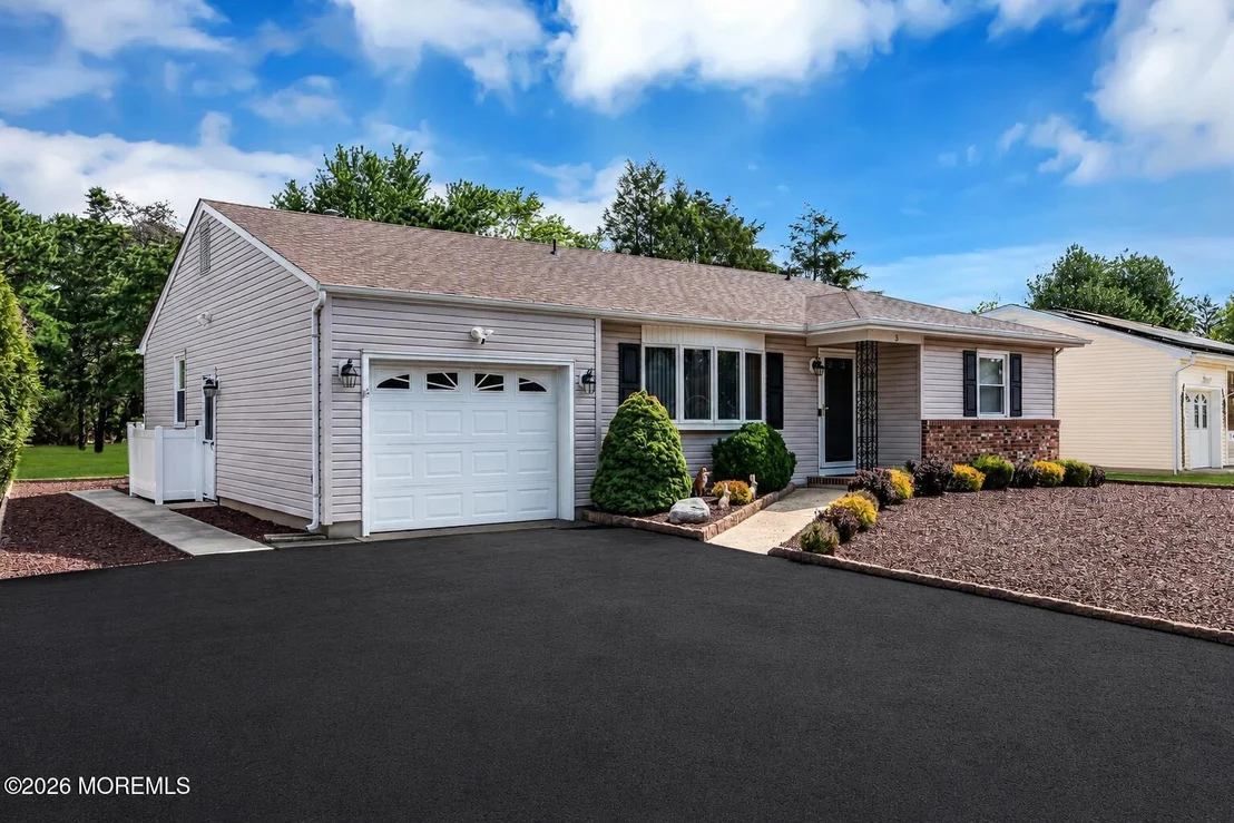 Photo of 3 Randalls Drive