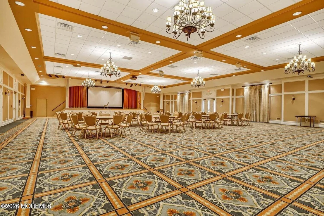 Photo of 9 Inverness Lane