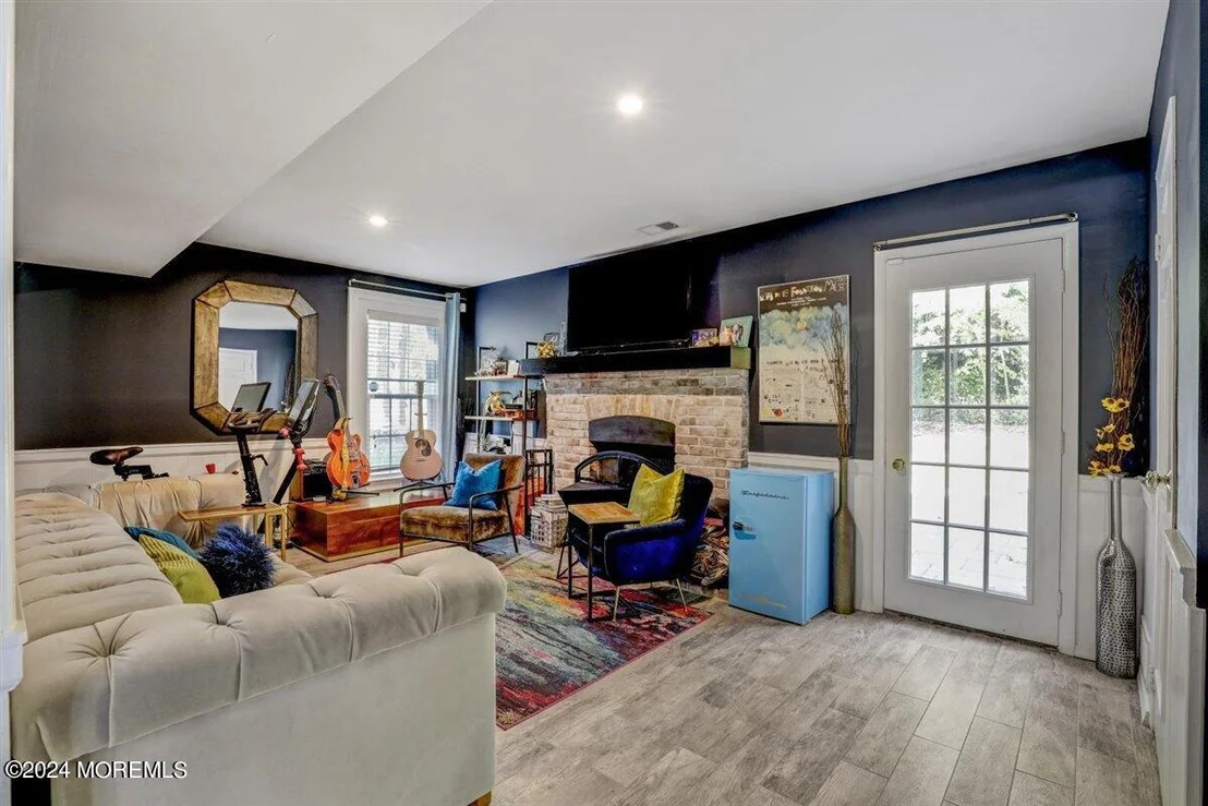 Photo of 9 Fawn Drive