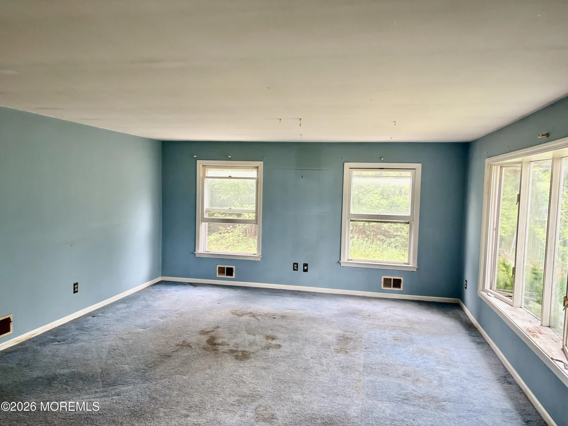 Photo of 123 Algonquin Trail