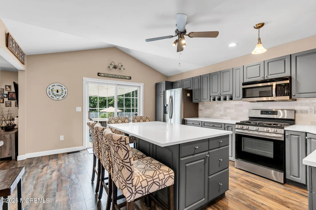Photo of 124 Atrium Drive
