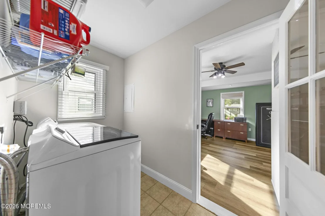 Photo of 211 3rd Avenue