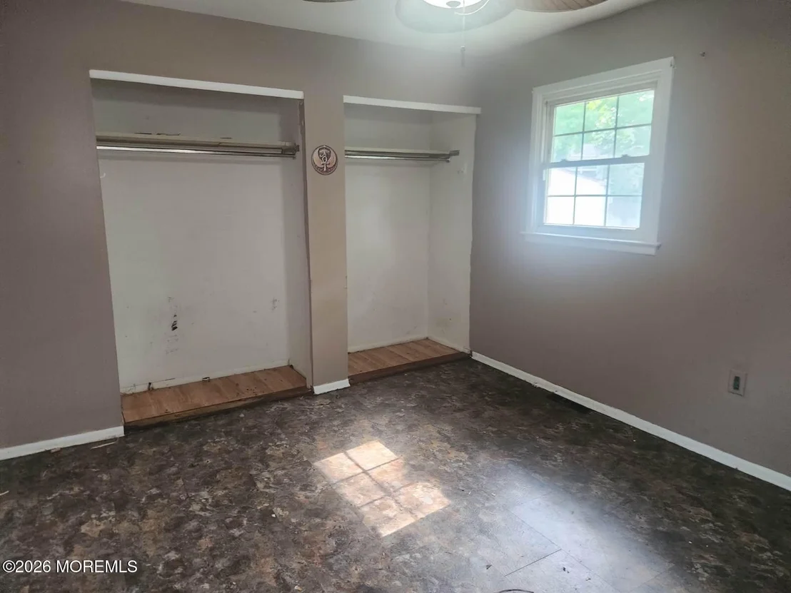 Photo of 321 Lake Champlain Drive