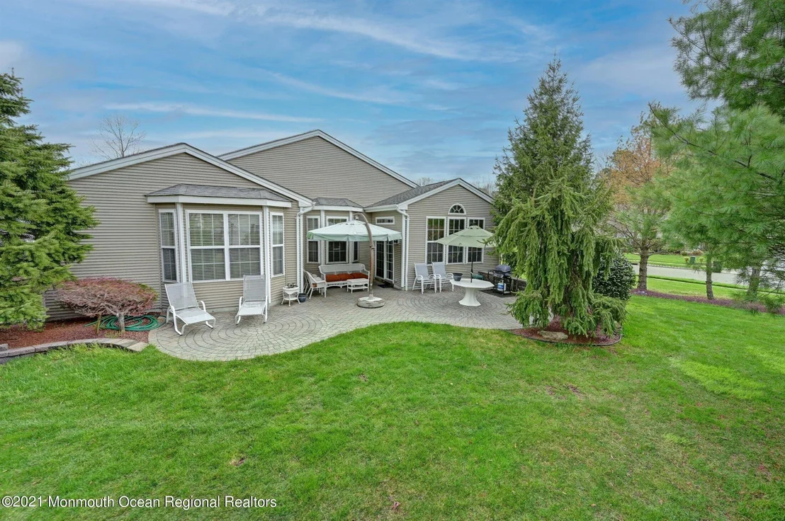 Photo of 41 Portchester Drive