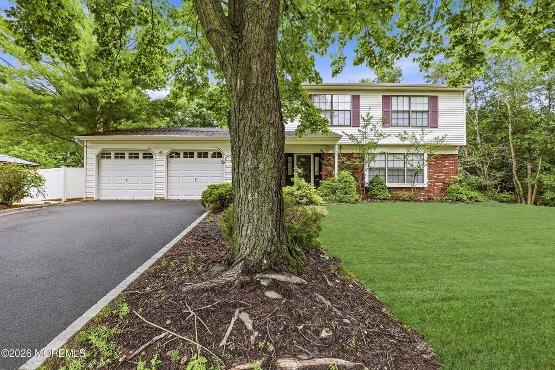 Photo of 302 Princeton Drive