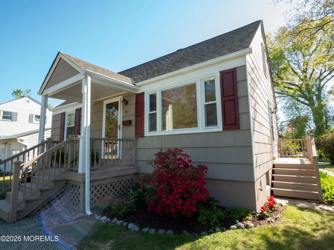 Photo of 917 Mountain Avenue
