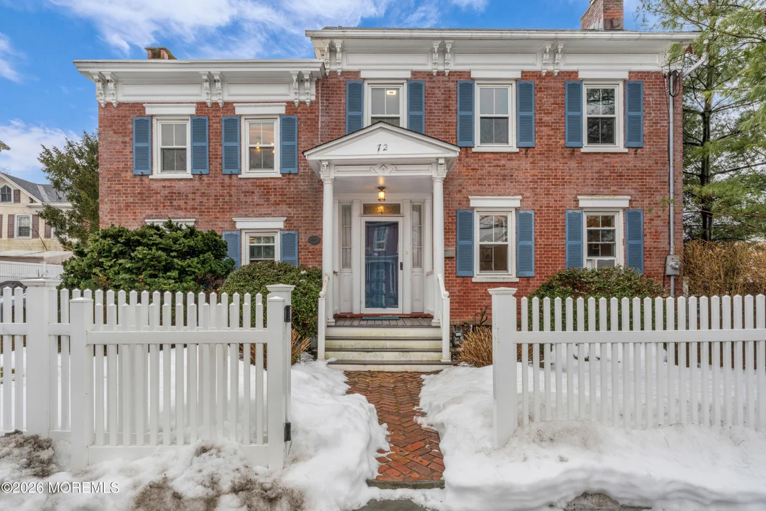 Photo of 72 1st Street