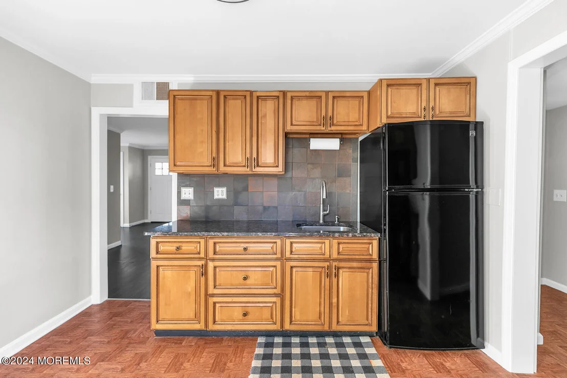 Photo of 717 Harmony Road