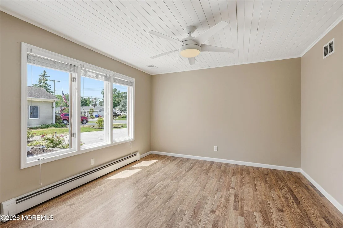 Photo of 14 Scheiber Drive