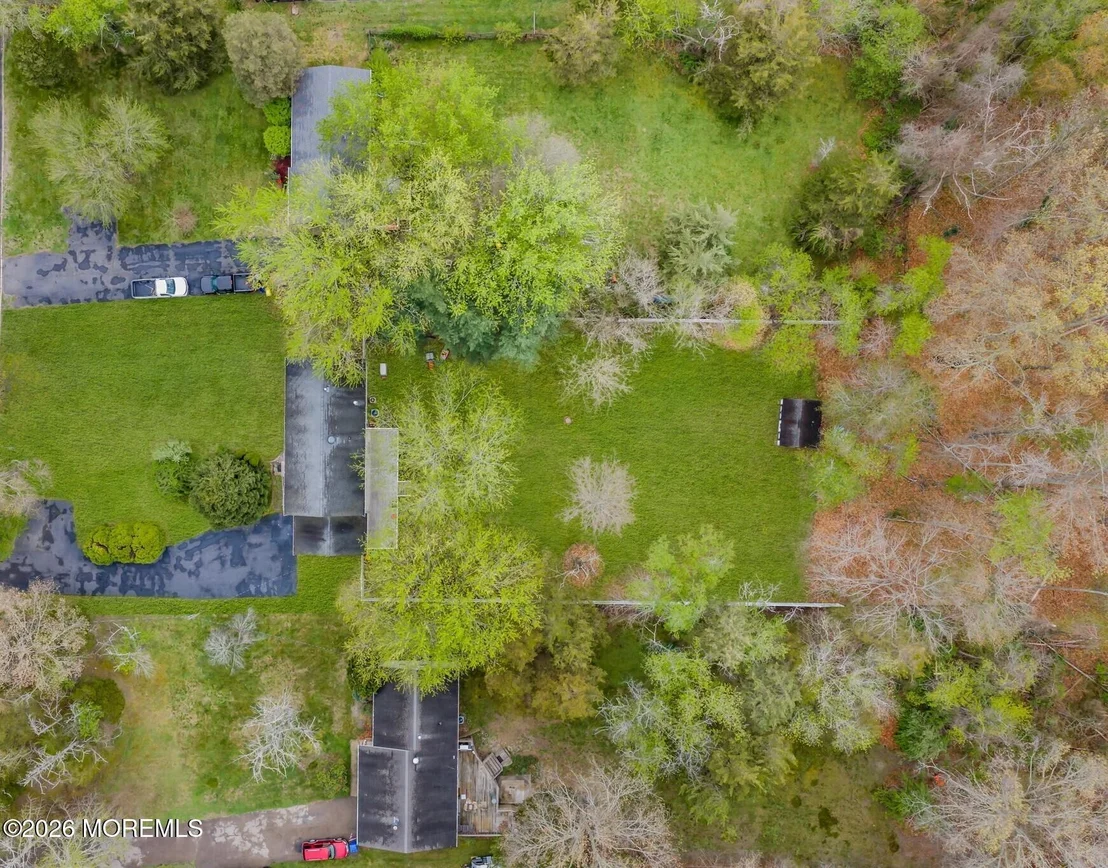 Photo of 120 Cedar Swamp Road