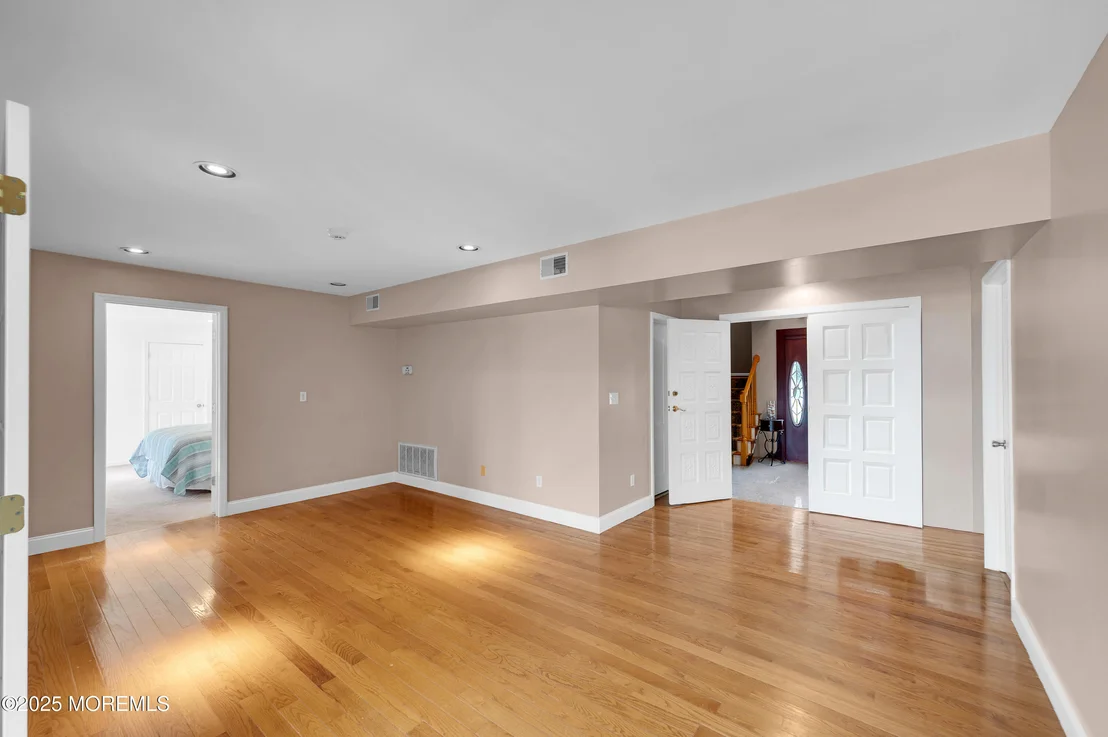 Photo of 741 S River Drive