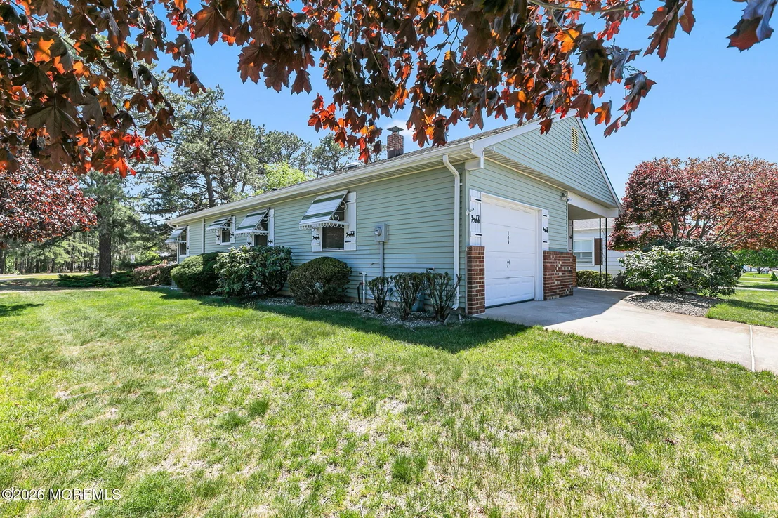 Photo of 109 Freeport Boulevard