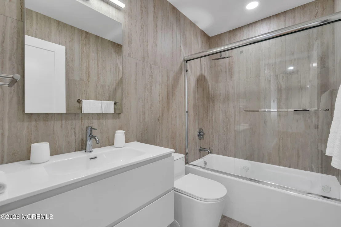 Photo of 219 Lantern Place