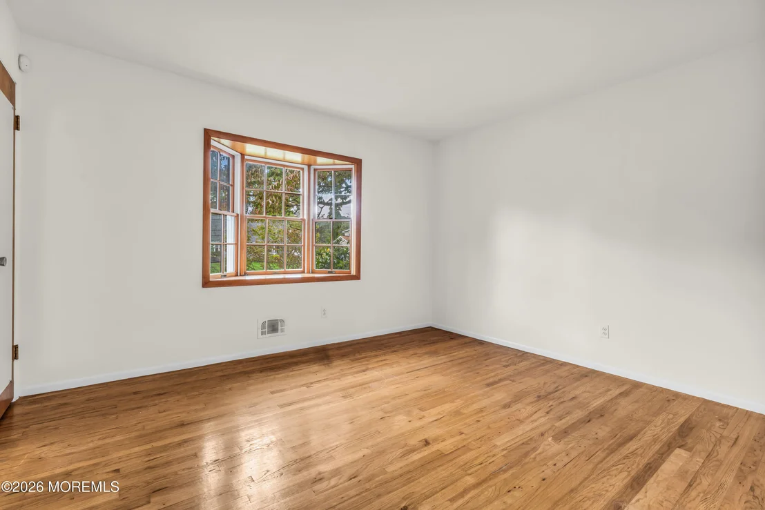 Photo of 728 Northstream Drive